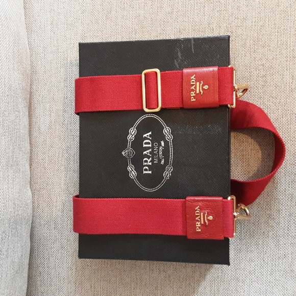 Prada crossbody  strap- replacement,detachable and adjustable Firm price ‼️ - Picture 13 of 16
